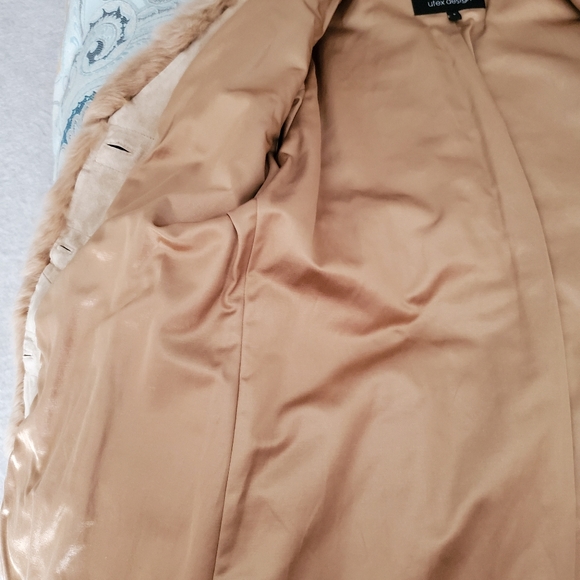 Suede Jacket with Rabbit Fur Trimmings - Picture 3 of 6